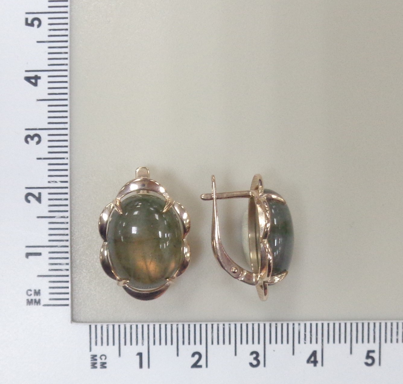 Серебряные серьги с лабрадоритами